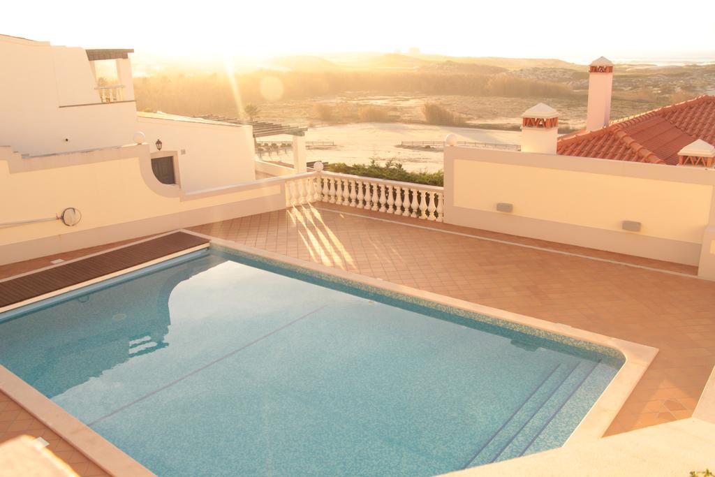 Maravilhoso T2 Vila Da Praia Amoreira  Esterno foto
